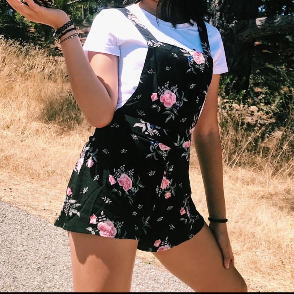 Women's H&M Criss-Cross Floral Rompers Shorts